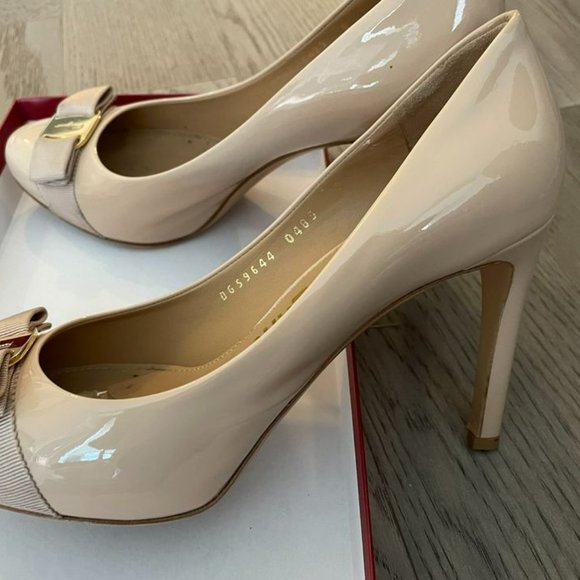 Salvatore Ferragamo 9cm New Bisque Heel (Nude) Size 8 - Picture 4 of 9